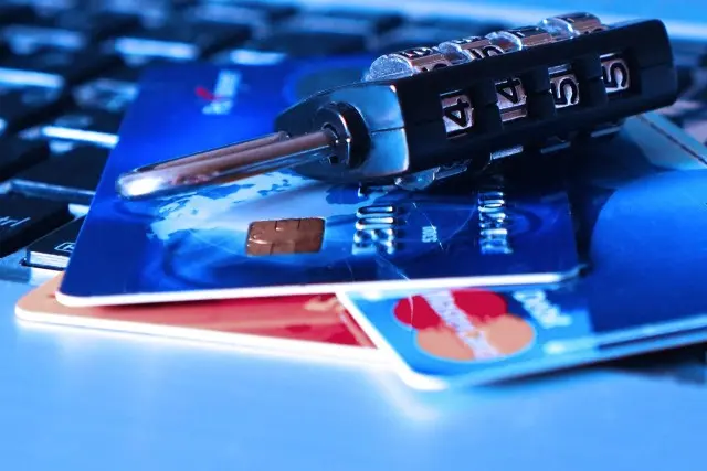 5 Bahaya Kartu Kredit Jika Anda Tidak Bijak Menggunakannya